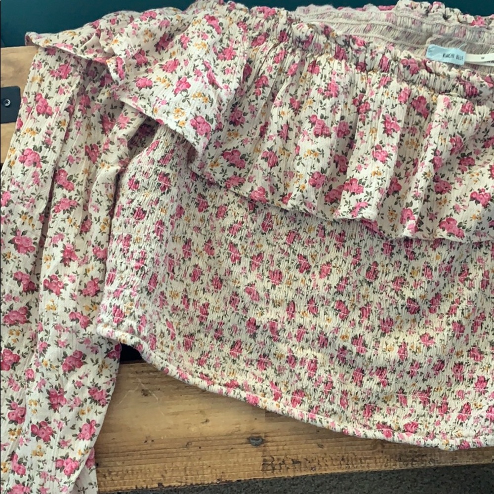 Strapless long sleeve floral blouse